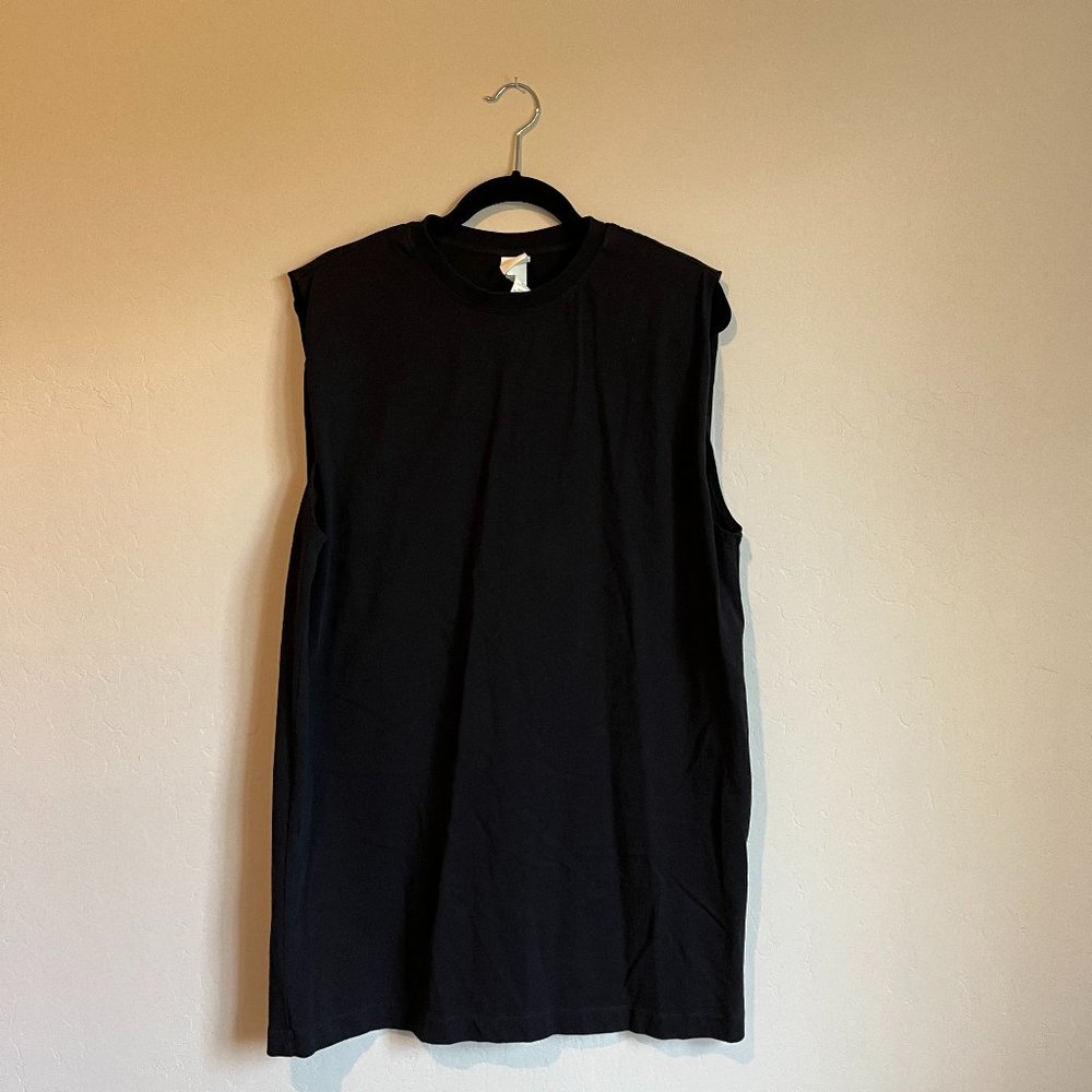 H&M Black Sleeveless T-shirt Dress with Shoulder Pads